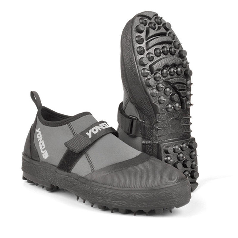 Fishing Equipment - Sepatu Memancing di Batu, Menjaga Kehangatan,